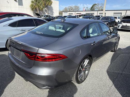 2021 Jaguar XF SE P250 RWD Automatic