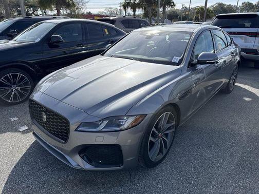 2021 Jaguar XF SE P250 RWD Automatic