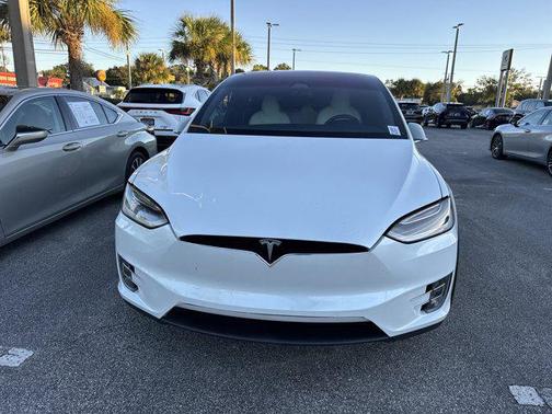 2021 Tesla Model X Performance Dual Motor All-Wheel Drive