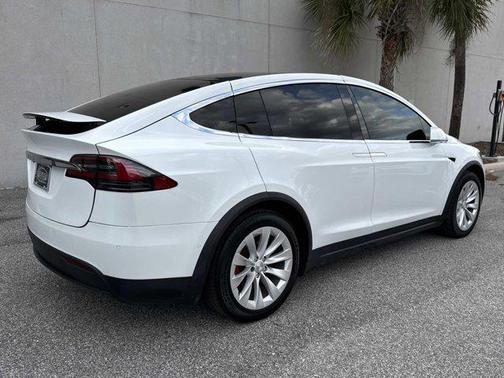 2021 Tesla Model X Performance Dual Motor All-Wheel Drive