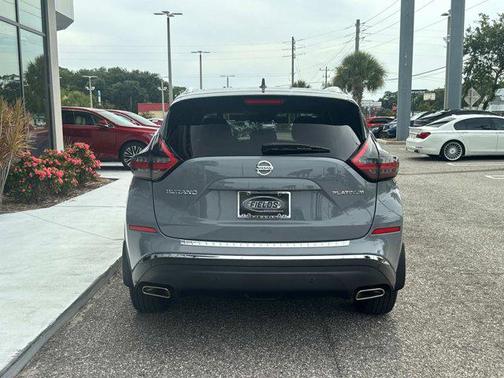 2022 Nissan Murano Platinum FWD