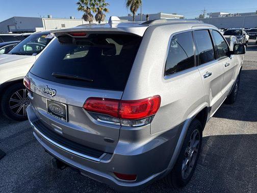 2021 Jeep Grand Cherokee Overland