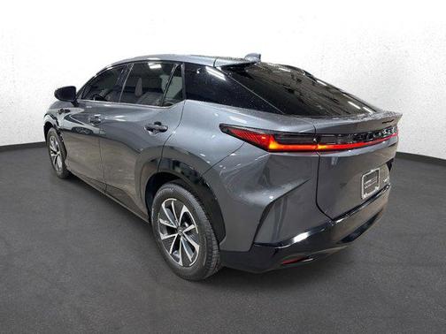 2023 Lexus RZ 450e 