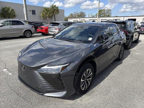 2023 Lexus RZ 450e 
