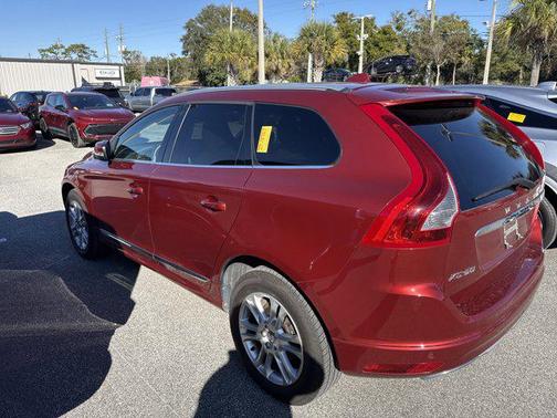 2016 Volvo XC60 T5 Drive-E Premier