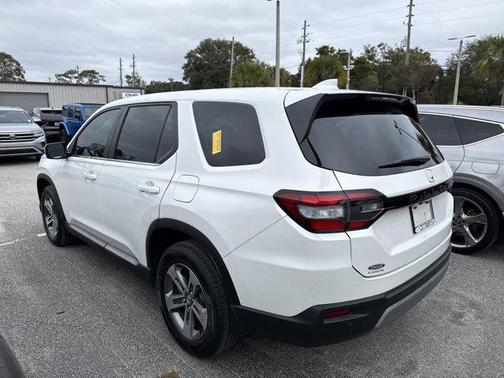 2023 Honda Pilot 2WD EX-L 7 Passenger