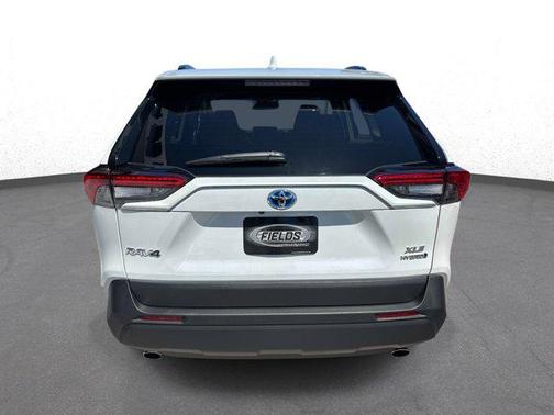 Wind Chill Pearl 2023 Toyota RAV4 Hybrid XLE Premium