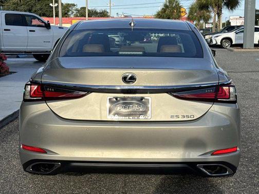 2025 Lexus ES 350 Base