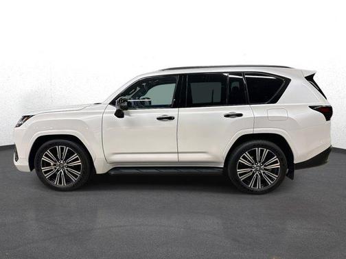 2025 Lexus LX 600 Luxury