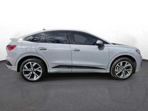 2024 Audi Q4 e-tron Premium 50 quattro