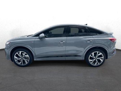 2024 Audi Q4 e-tron Premium 50 quattro
