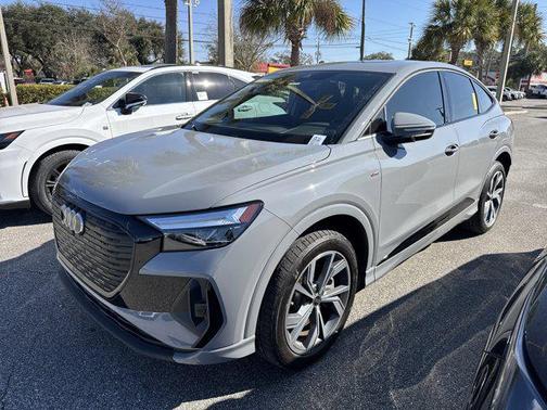 2024 Audi Q4 e-tron Premium 50 quattro