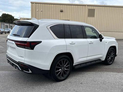 2025 Lexus LX 600 Base