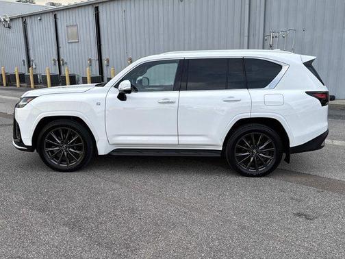 2025 Lexus LX 600 Base