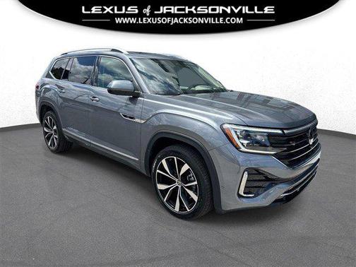 Platinum Gray Metallic 2024 Volkswagen Atlas 2.0T SEL Premium R-Line 4MOTION