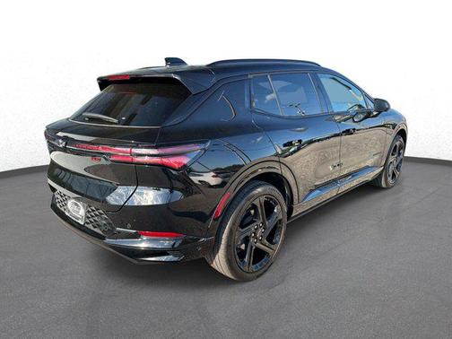 Black 2024 Chevrolet Equinox EV RS