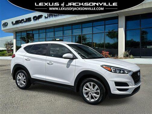 2021 Hyundai TUCSON SE