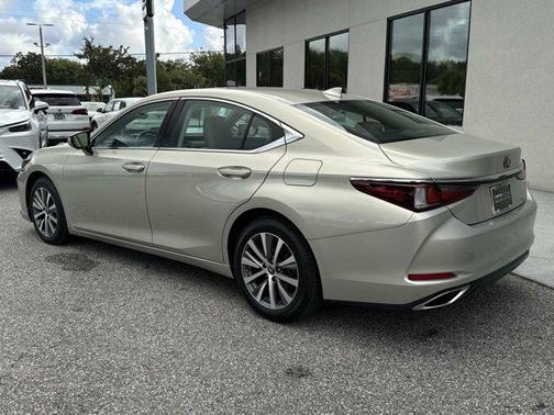 2019 Lexus ES 350 Base