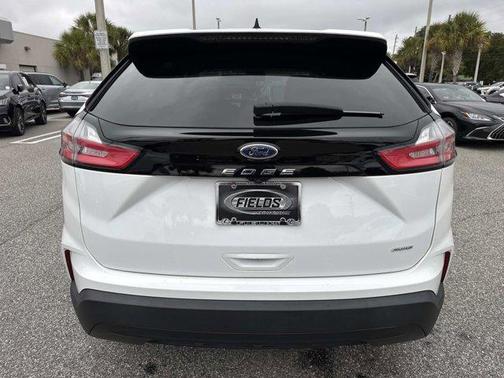2023 Ford Edge SE