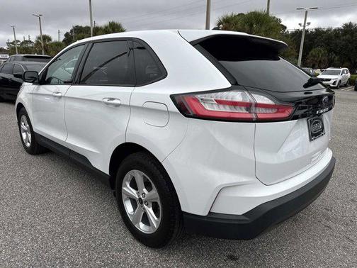 2023 Ford Edge SE