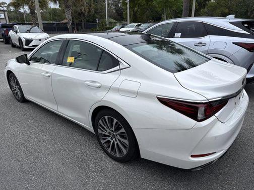 2019 Lexus ES 350 Base