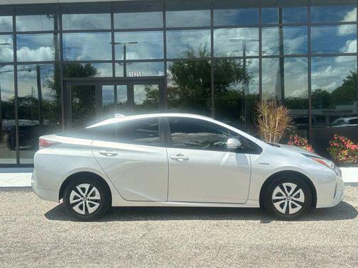 2017 Toyota Prius Four