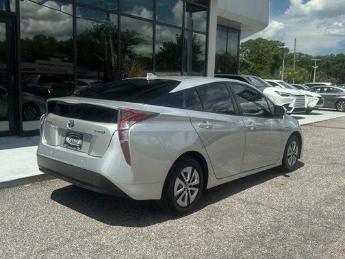 2017 Toyota Prius Four