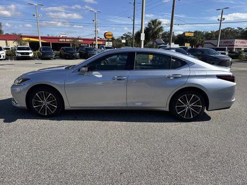 2025 Lexus ES 350 Base