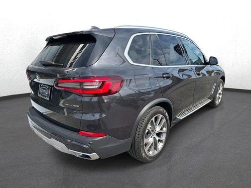 2023 BMW X5 sDrive40i