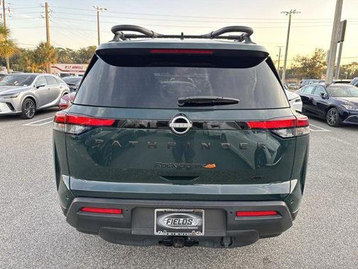 2024 Nissan Pathfinder Rock Creek 4WD