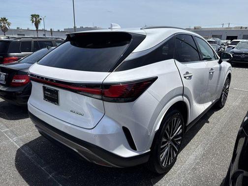 White Pearl 2024 Lexus RX 350 Premium Plus