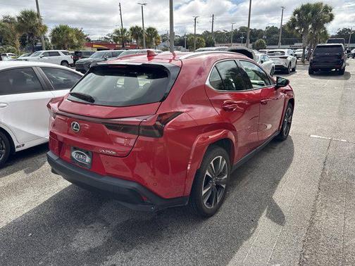 2023 Lexus UX 250h Base