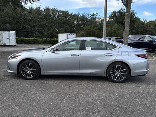 2025 Lexus ES 350 Base