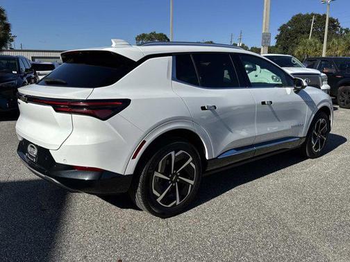 2025 Chevrolet Equinox EV LT