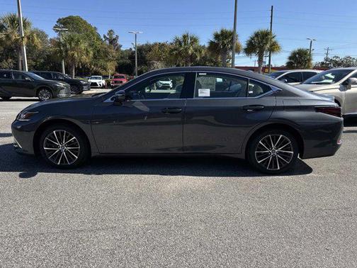 2025 Lexus ES 350 Base