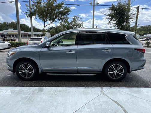 2017 INFINITI QX60 Base