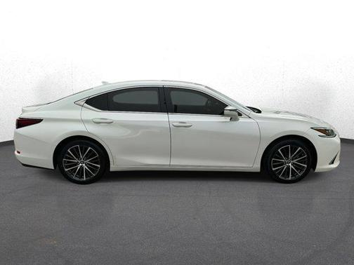 2023 Lexus ES 350 Base
