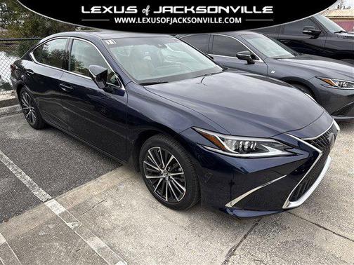 2025 Lexus ES 350 Base