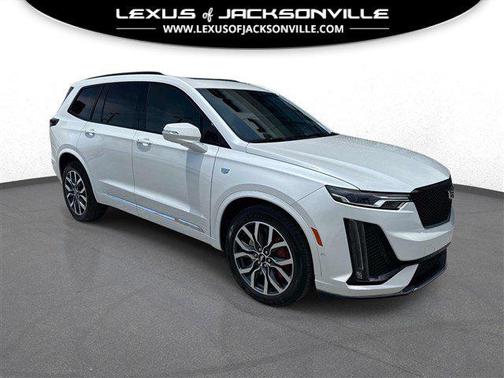 Crystal White Tricoat 2023 Cadillac XT6 Sport AWD