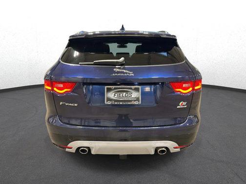 2018 Jaguar F-PACE S