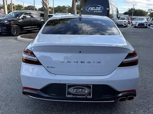2023 Genesis G70 2.0T RWD