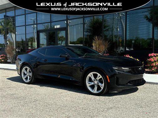 2020 Chevrolet Camaro RWD Coupe LT1