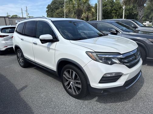 Diamond White Pearl 2016 Honda Pilot Touring