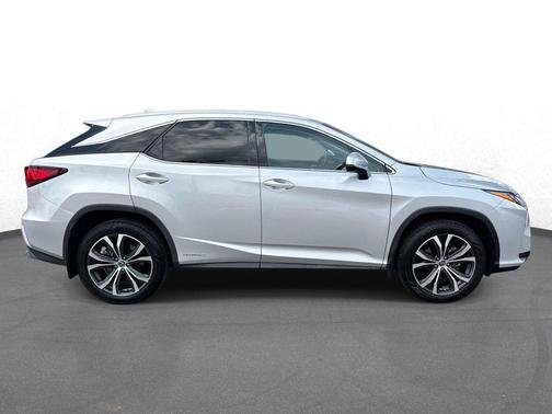Silver Lining Metallic 2018 Lexus RX 450h Base
