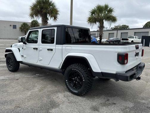2021 Jeep Gladiator Willys 4x4