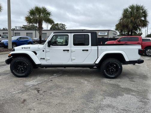 2021 Jeep Gladiator Willys 4x4