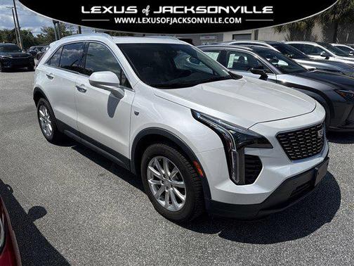Crystal White Tricoat 2019 Cadillac XT4 Luxury