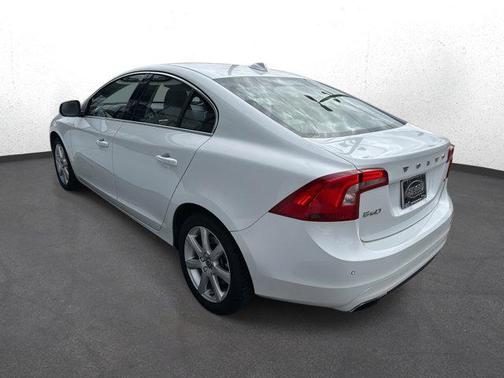 2016 Volvo S60 T5 Drive-E Premier