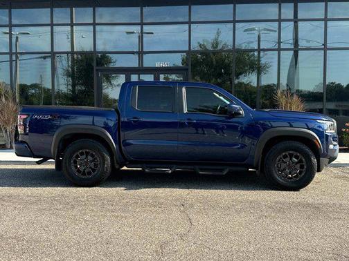 2023 Nissan Frontier PRO-X