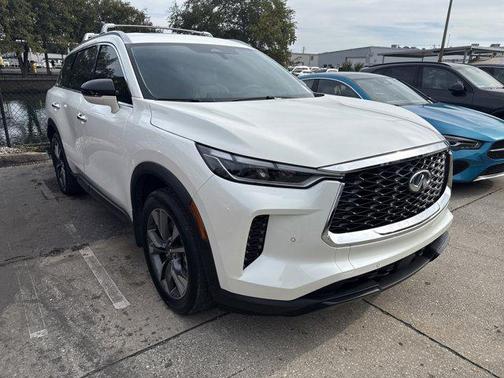 2025 INFINITI QX60 Luxe